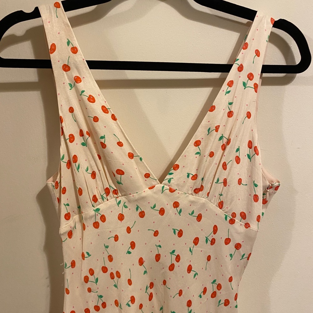 Silky cherry dress